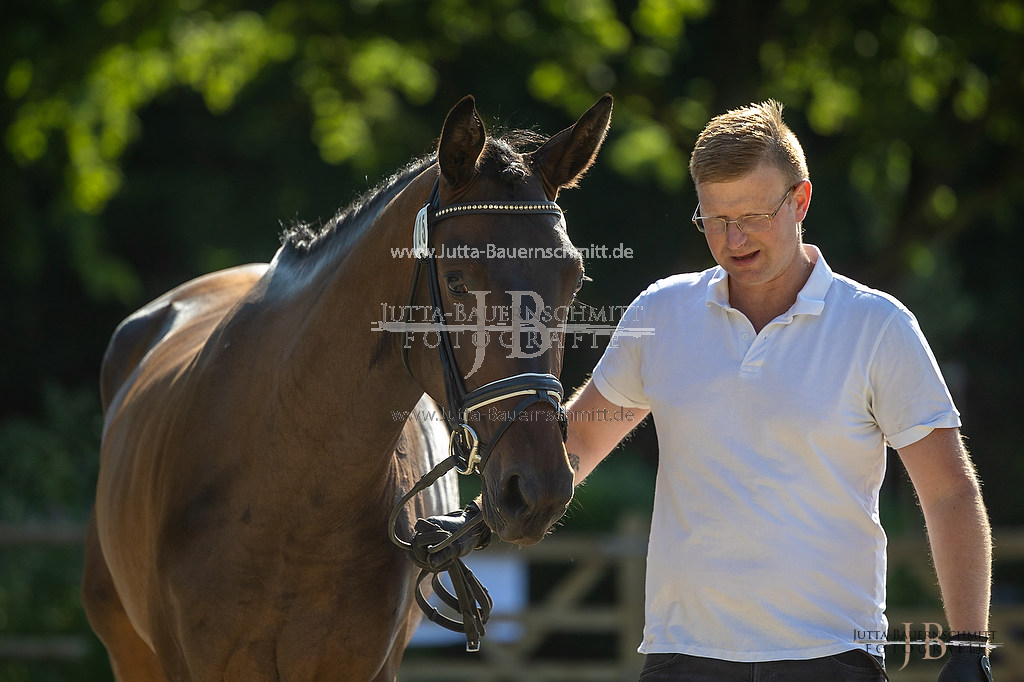 Preview 23-LSSHessen-1_Koenigsgala_JB_05225.jpg